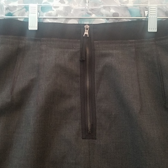 Ann Taylor Pencil Skirt - Picture 3 of 3